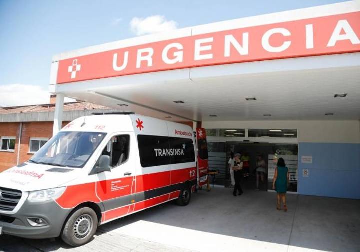 Dos heridos en una colisión entre dos coches en Cangas de Onís