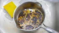 How To Easily Clean Burnt Pots With The Help Of One Affordable Hack