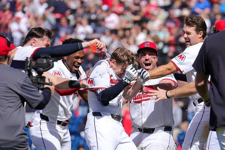 Guardians clinging to playoff hopes ahead of Seattle series as offense searches for spark