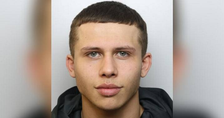 Gang ambushed man in own home as he watched TV, but left behind vital clue