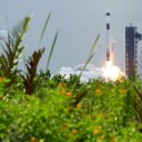 Trump aims to foster space industry by cutting environmental regulation