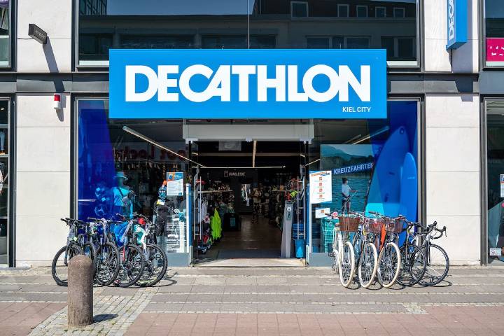 Oportunidad laboral. Cómo postularse para trabajar en la sucursal de Decathlon en la Argentina