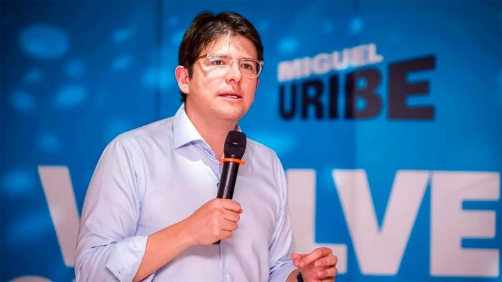 Tras dos meses de agonía, falleció el candidato presidencial colombiano que fue baleado por un sicario en plena campaña