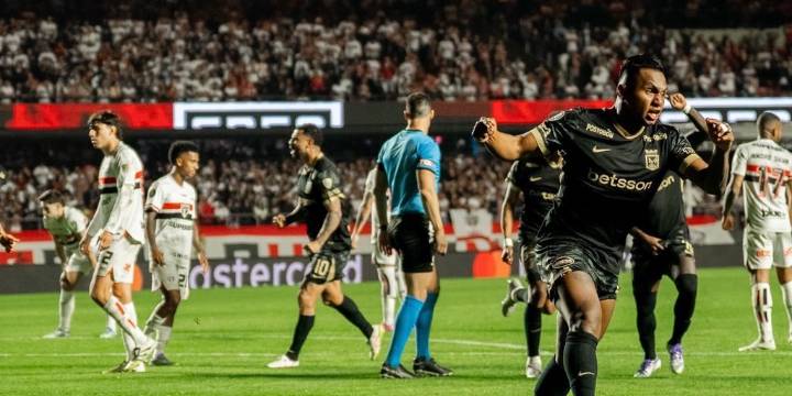 Edwin Cardona rompió el silencio tras expulsión en Copa Libertadores: “Asumo mis errores con humildad”