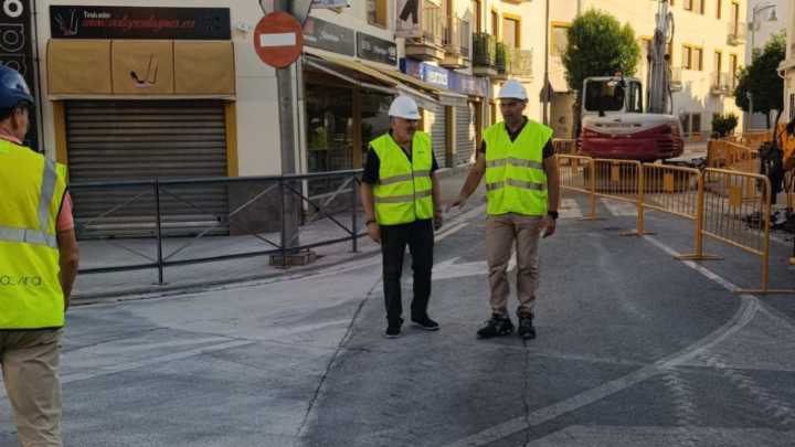 Santa Fe mejora el saneamiento de la calle Calderón con una inversión de más de 240.000 euros