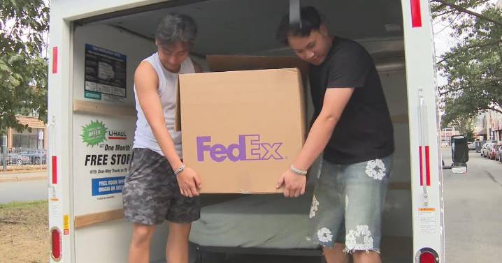 College students begin moving into Boston, Mayor Wu warns "do not get Storrowed"