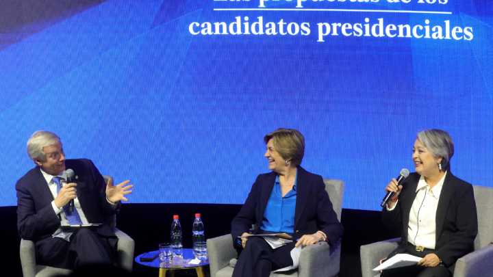 "Cumbre de las Regiones": Candidatos debatirán sobre descentralización
