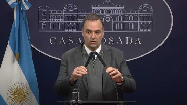 "Si son verdaderos, estamos ante un escándalo sin precedentes" El vocero presidencial aseguró que estos audios "a 10 días de la elección de la provincia de Buenos Aires", confirma que "es una operació