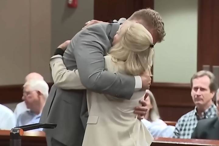 Woman Hugs the Man Who Killed Her Husband in Court