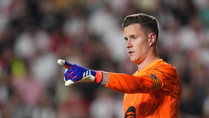 Barcelona le quita capitanía a Marc Ter Stegen en pelea por contrato