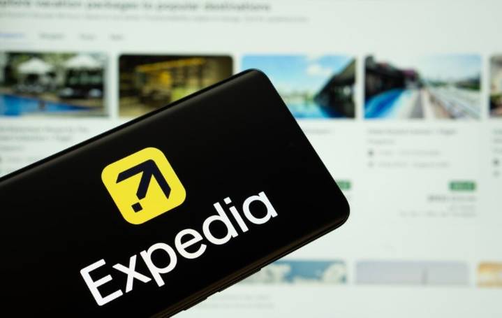 Acciones de Expedia (EXPE) suben alrededor del 18%; Aquí están 20 acciones que se están moviendo en premercado