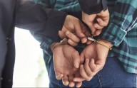Procesan a policía municipal de Xalapa por extorsión a comerciante; presuntamente le cobraba derecho de piso