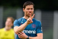 Xabi Alonso define su columna vertebral con siete intocables