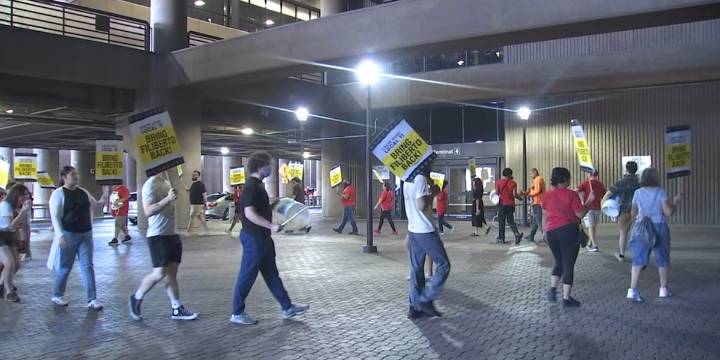 Sky Harbor catering workers protest reported suspension of whistleblower