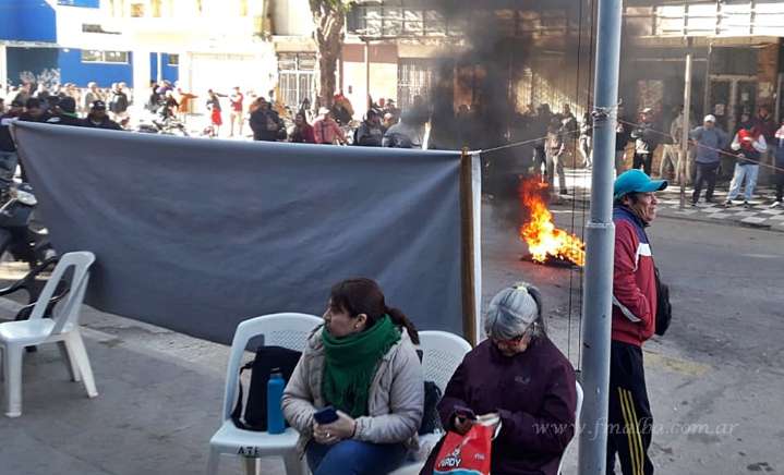 Norte salteño | Conciliación obligatoria tras seis días de protesta de municipales tartagalenses