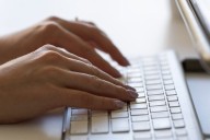 How to make climate-friendly and sustainable choices when shopping online