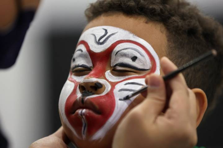 Pictures: Peking Opera Theatre Cultural Outreach