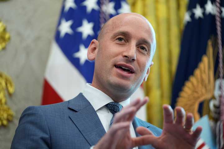 White House confident it can replace CDC director