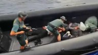 Así es como la Guardia Civil intercepta 860 kilos de hachís en la desembocadura del Guadalquivir