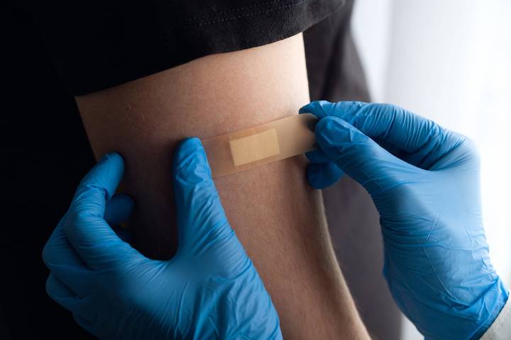 Who Is Eligible for the COVID Vaccine in 2025, and How to Get It