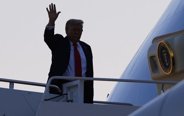 Viaja Trump a Alaska para reunirse con Putin por Ucrania