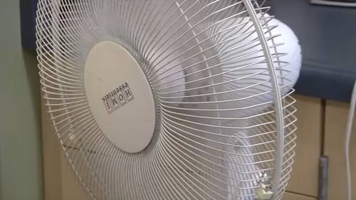What's the key to staying cool during a heat wave? A fan may not be the answer, researchers say