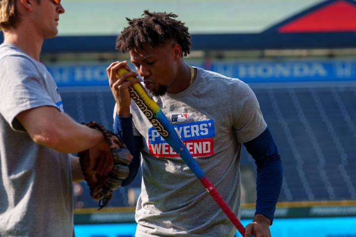 Ronald Acuña Jr. duplica, suma extrabases y produce para celebrar su regreso: «Me siento en ritmo»