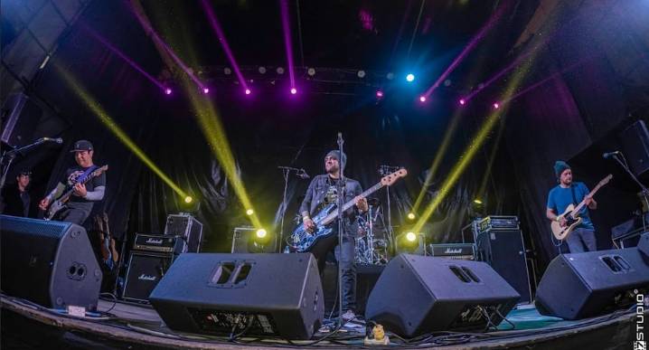 Tiempofuera regresa con su nuevo álbum  “Hora de Partir”