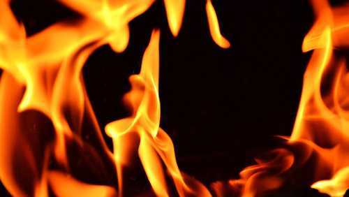 Man arrested for arson, accused of setting Baton Rouge home with 4 kids inside on fire
