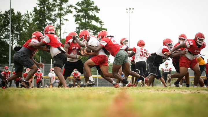 Makijah Latiker harps on his summer, big offers, and his new teammates