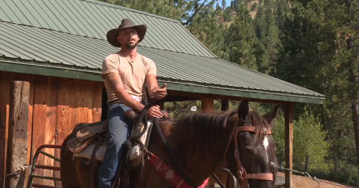 Love your Neighborhood: Flowing Springs Ranch