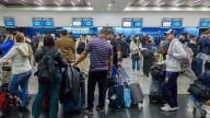 Los controladores aéreos suspendieron el paro del jueves ante un llamado de negociación de la Secretaría de Trabajo
