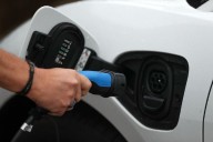 Number of new electric cars licensed a third higher than in 2024
