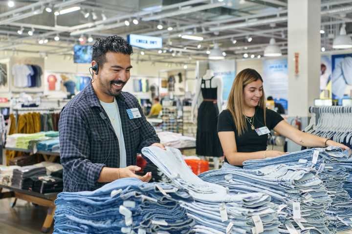 Old Navy ready to open its doors in Surprise for first time