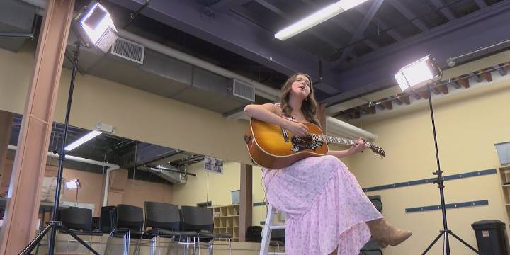 Carlton teen’s country music dream grows with National Anthem performance