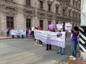 Se manifiestan en contra de la tipificación de la alienación parental y exigen se legisle la violencia vicaria