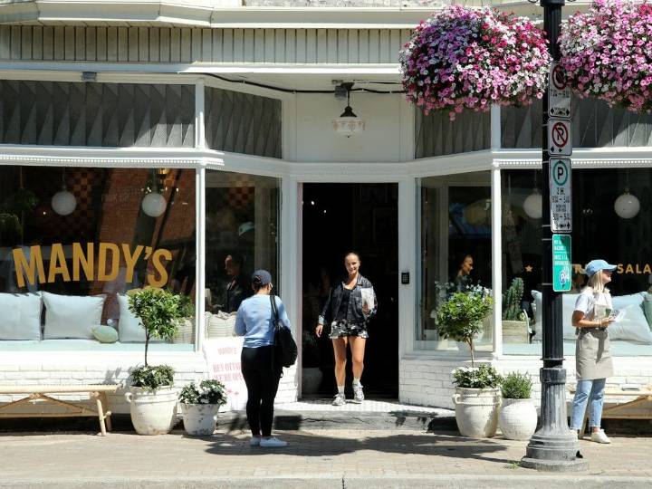 Mandy's Salads opens first Ottawa location in Glebe