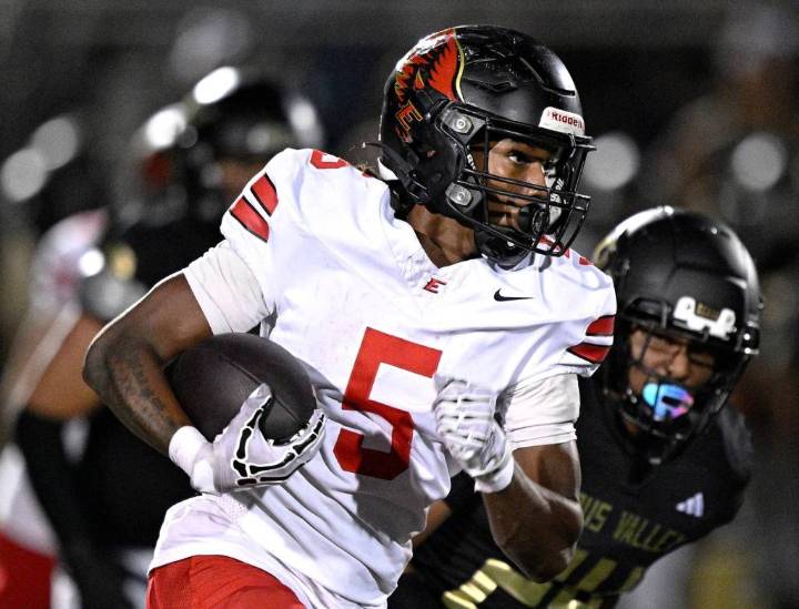 Etiwanda football pulls away from Citrus Valley again