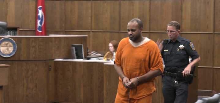 Sentencing hearing for former elementary teacher convicted of child sex abuse delayed