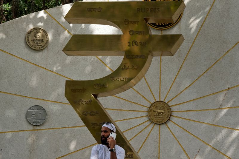 India's April-July fiscal deficit at 29.9% of 2025/26 target