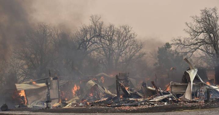 Data show Earth continues to get hotter