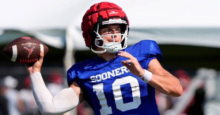 Oklahoma star QB denies gambling on sports after Venmo transactions surface