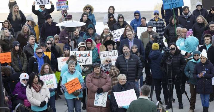 As MT braces for Medicaid changes, funding slashed for org that helps people get coverage