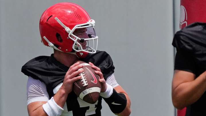 Inside Georgia football QB Gunner Stockton's growing portfolio of NIL deals