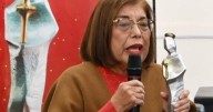 Profesional recibió su Premio San Salvador