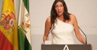 El Gobierno andaluz estudiará recurrir el decreto para derivar menores migrantes y advierte que su sistema está "saturado"