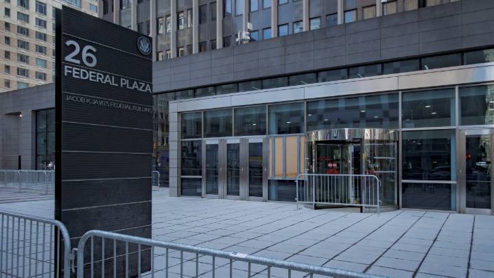 Juez ordena al ICE mejorar condiciones en centros de Nueva York