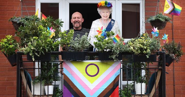 'I’m the only gay in the whole block but that doesn't stop my neighbours'