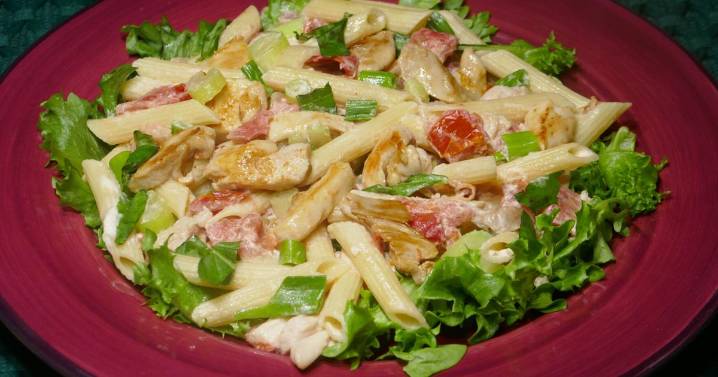 Quick Fix: Sunny Chicken Pasta Salad is light and flavorful