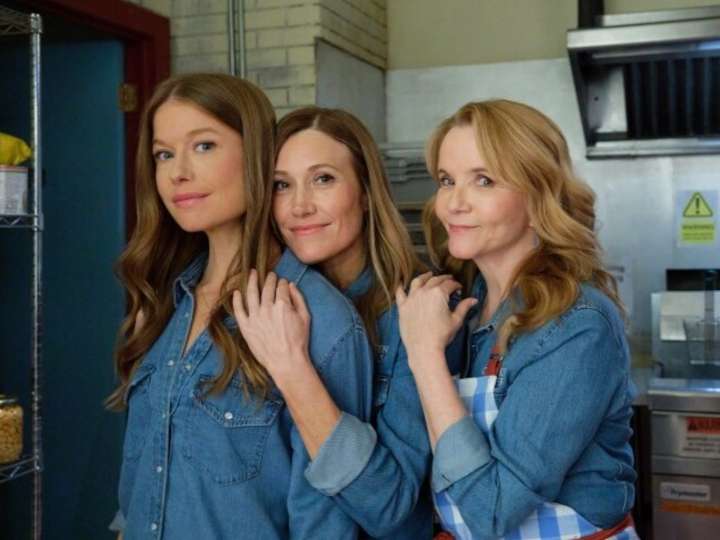 How to watch ‘The Chicken Sisters’ Season 2 premiere for free without cable